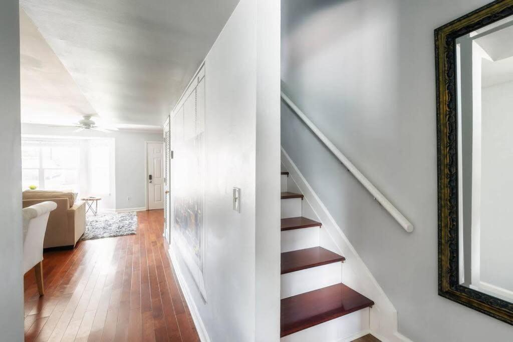 Walk To Broadway Charming Modern Historic Townhome Nashville Ngoại thất bức ảnh