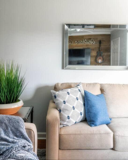 Walk To Broadway Charming Modern Historic Townhome Nashville Ngoại thất bức ảnh