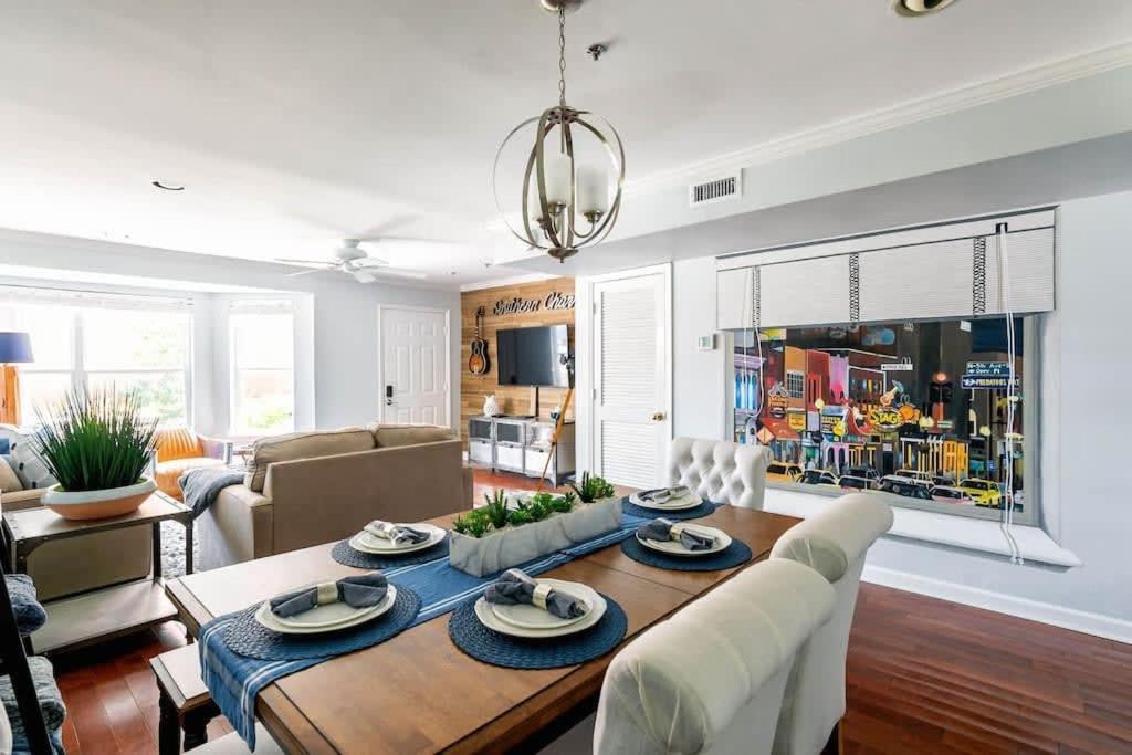 Walk To Broadway Charming Modern Historic Townhome Nashville Ngoại thất bức ảnh